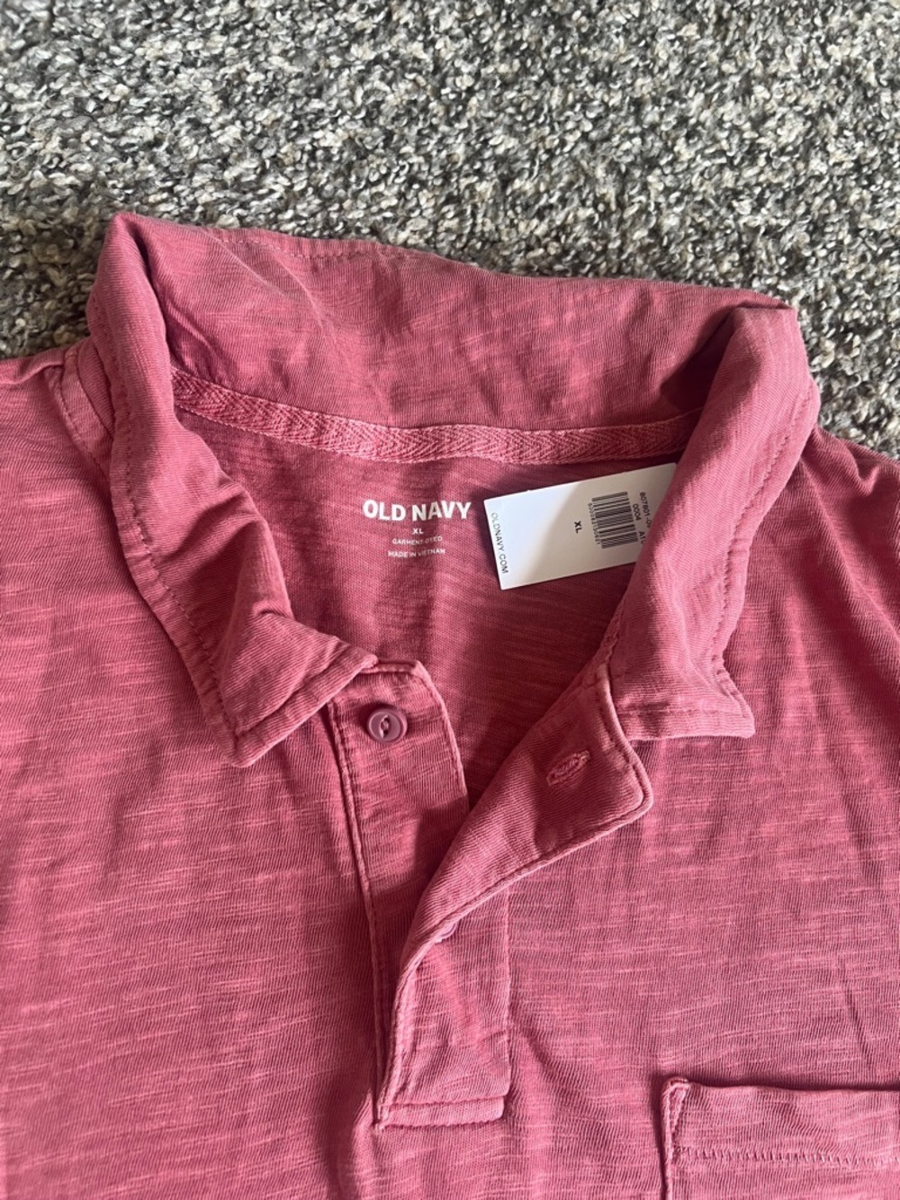 NWT Old Navy Men's Washed Rose Short-Sleeve Polo with Chest Pocket - Picture 2 of 2